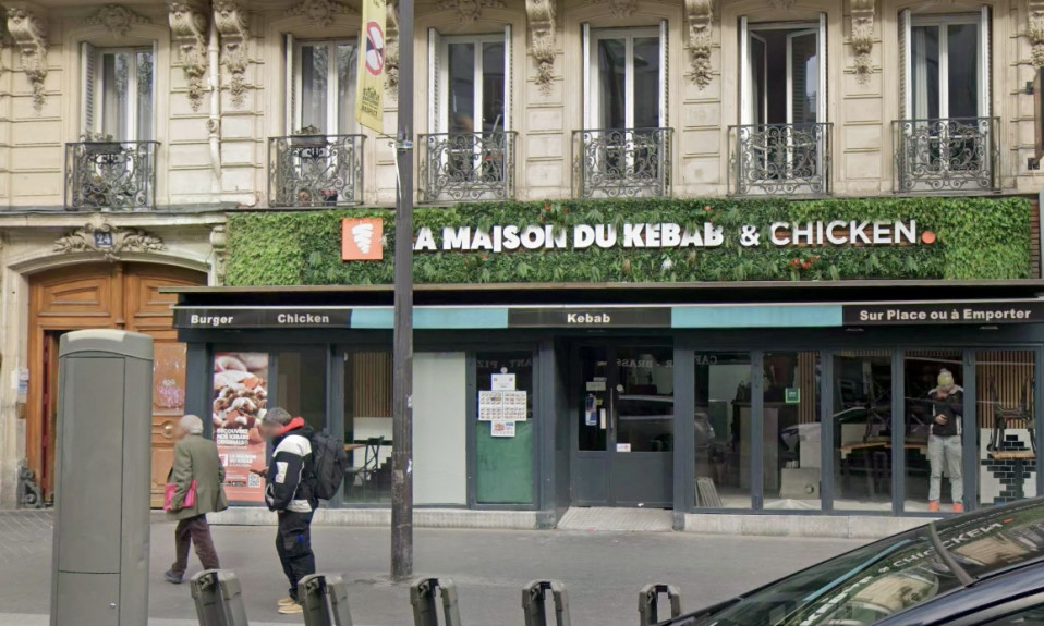 Façade A Maison du Kebab & Chicken Paris